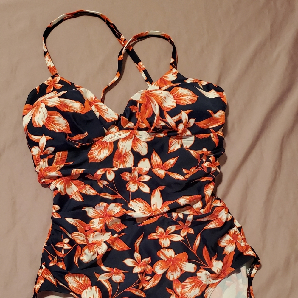One piece swimsuit